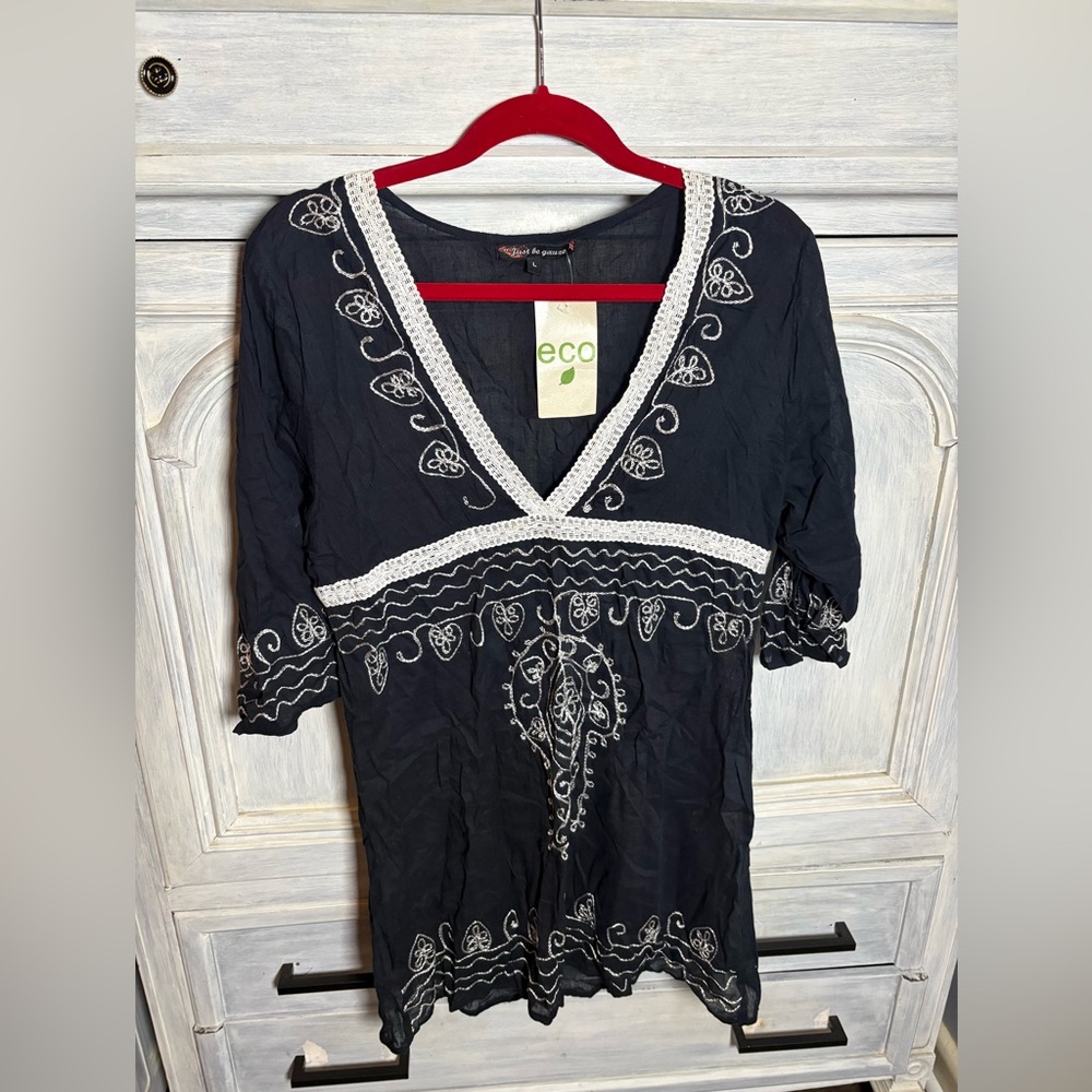 Black Embroidered Lace Gauzy V-Neck Tunic Coverup Boho Beach Resort